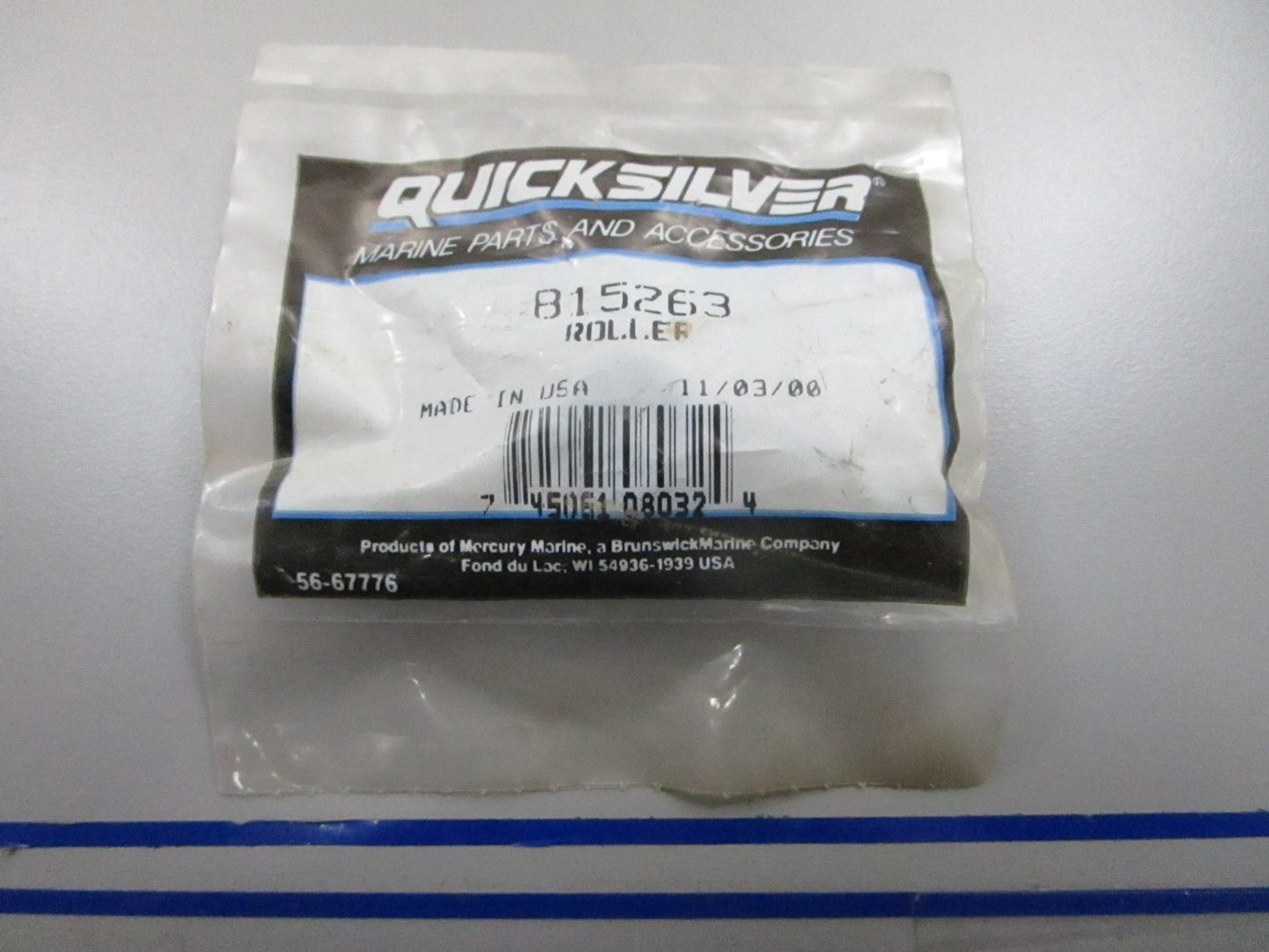*NEW OEM* 0810 Mercury Quicksilver Roller 815263