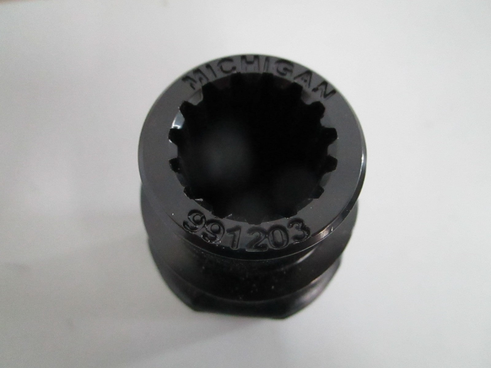 NEW 201 Michigan Wheel XHS II Hub Kit For: OMC 0820