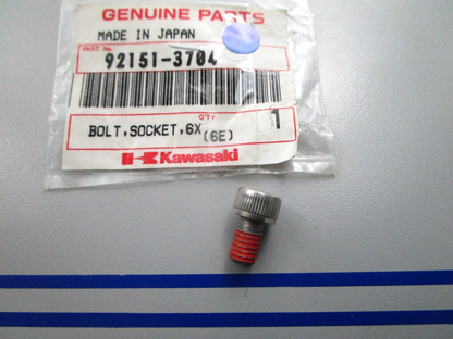 NEW OEM Kawasaki 92151-3704 Socket Bolt 0810