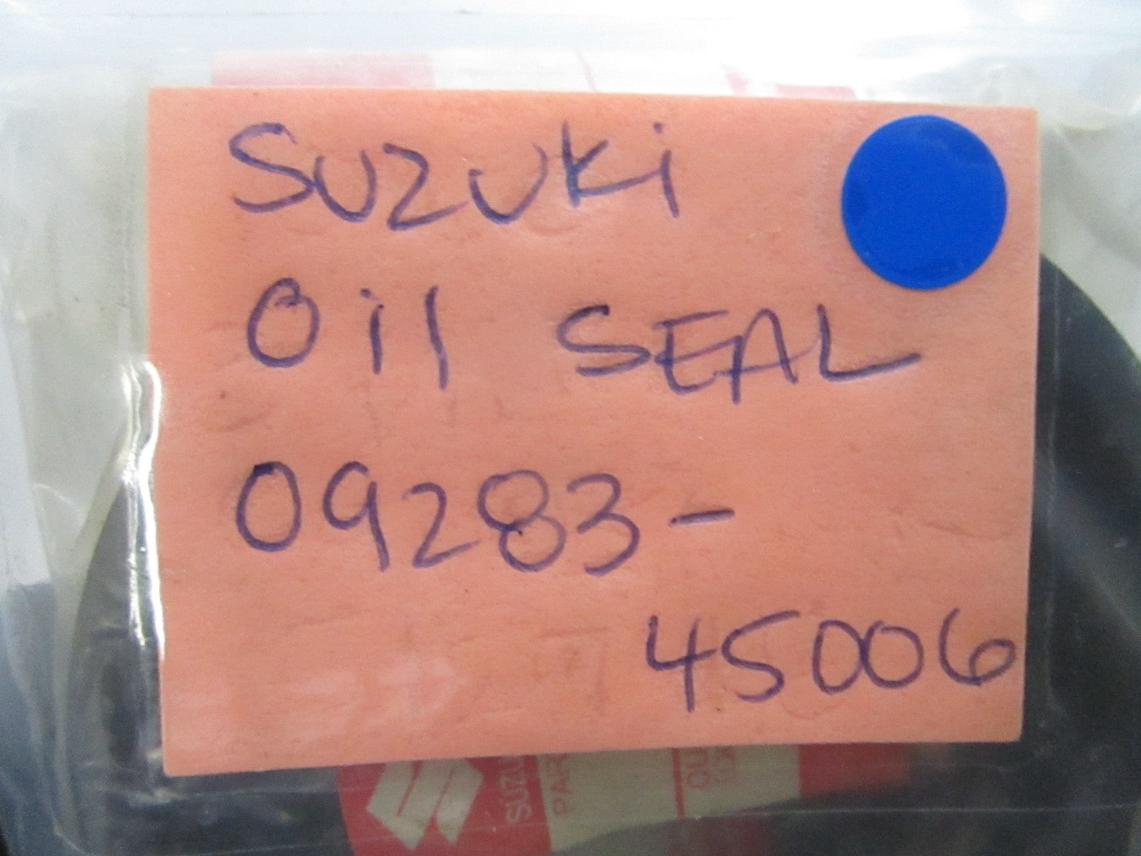 NEW OEM Suzuki 09283-45006 Oil Seal 0810