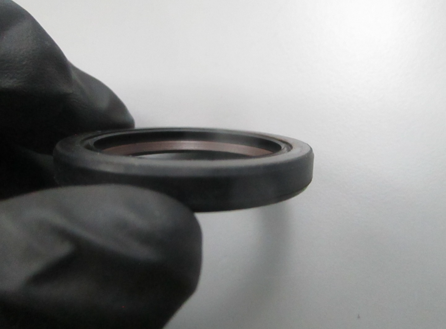 NEW OEM Mercury Quicksilver 26-82249M Oil Seal 0810