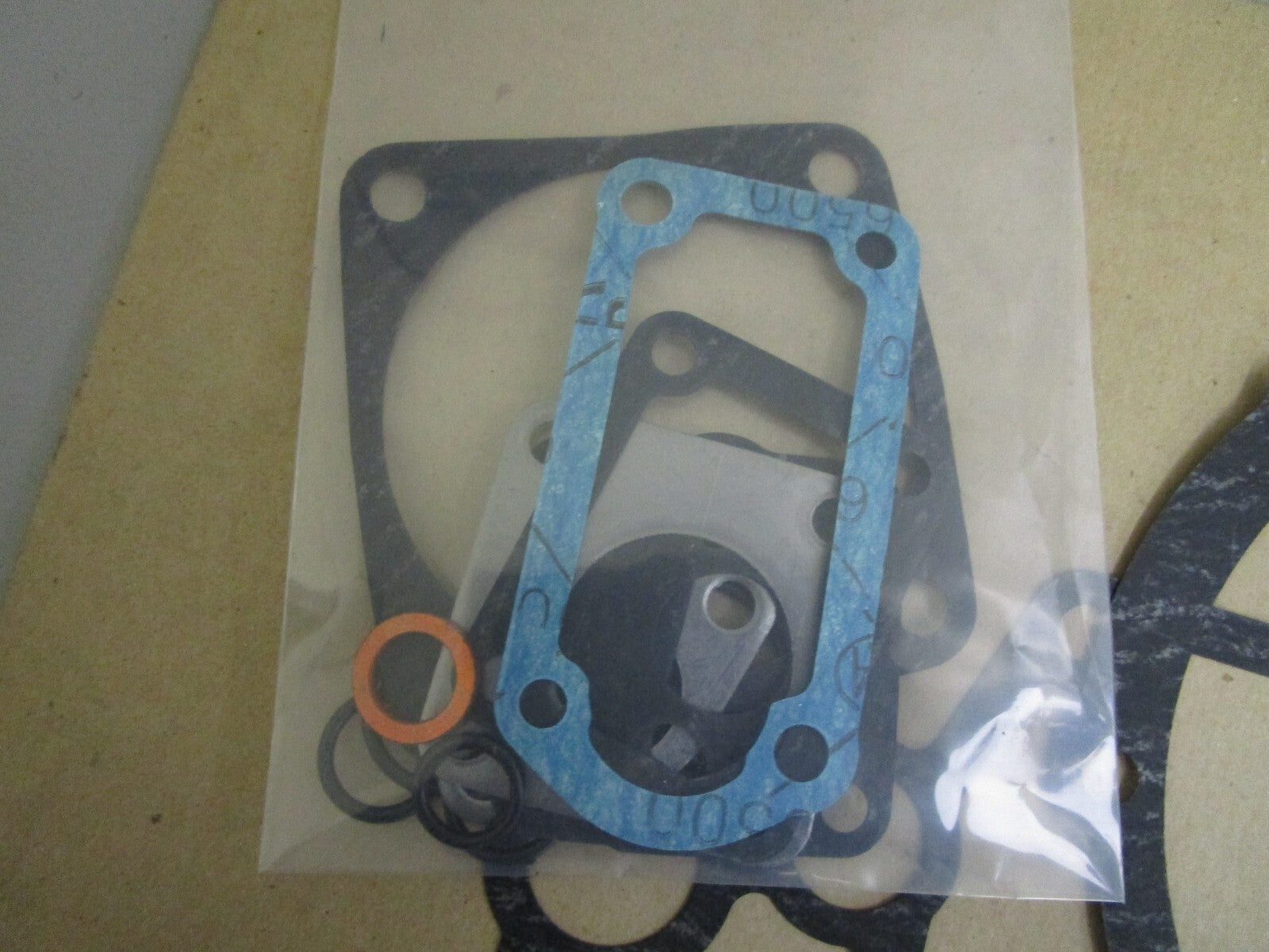 *NEW OEM* 0820 Bobcat Gasket Kit 6657402
