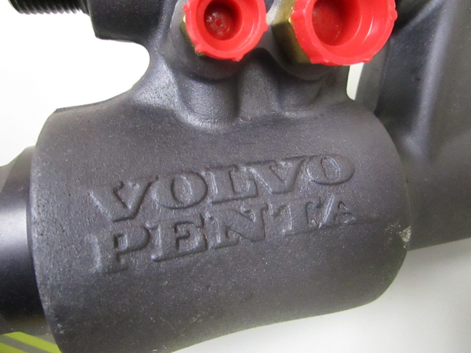 *NEW OEM* 0720 Volvo Penta Power Steering Actuator 3860883 21910902