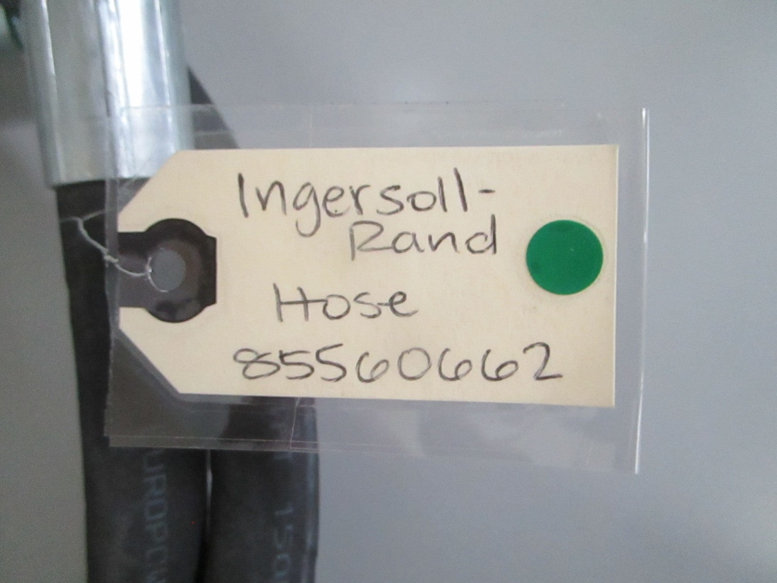 Ingersoll-Rand 85560662 Screw Air Compressor Hose Assy NEW OEM 0820