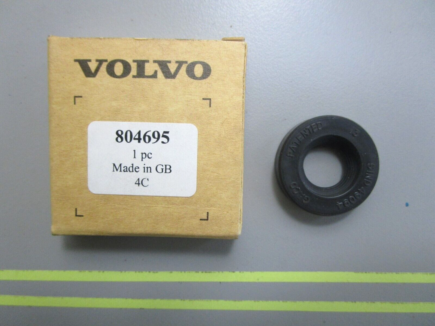*NEW OEM* 0810 Volvo Penta Seal Ring 804695