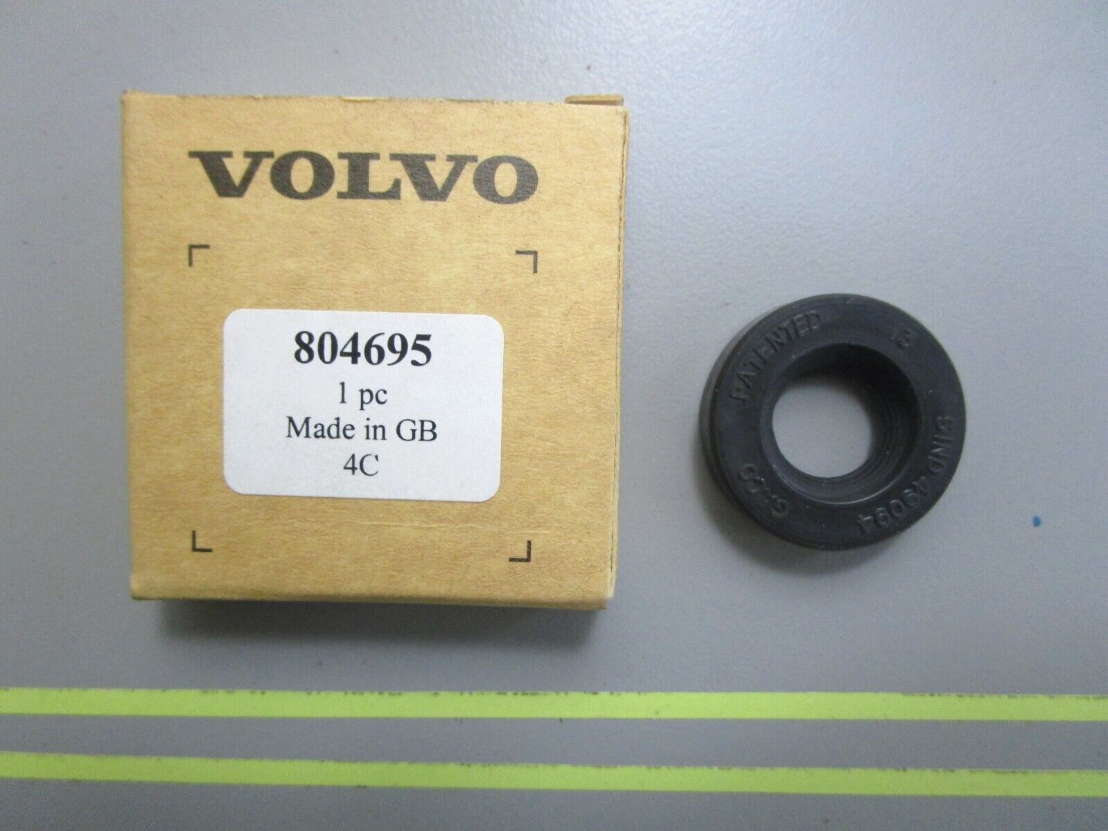 *NEW OEM* 0810 Volvo Penta Seal Ring 804695