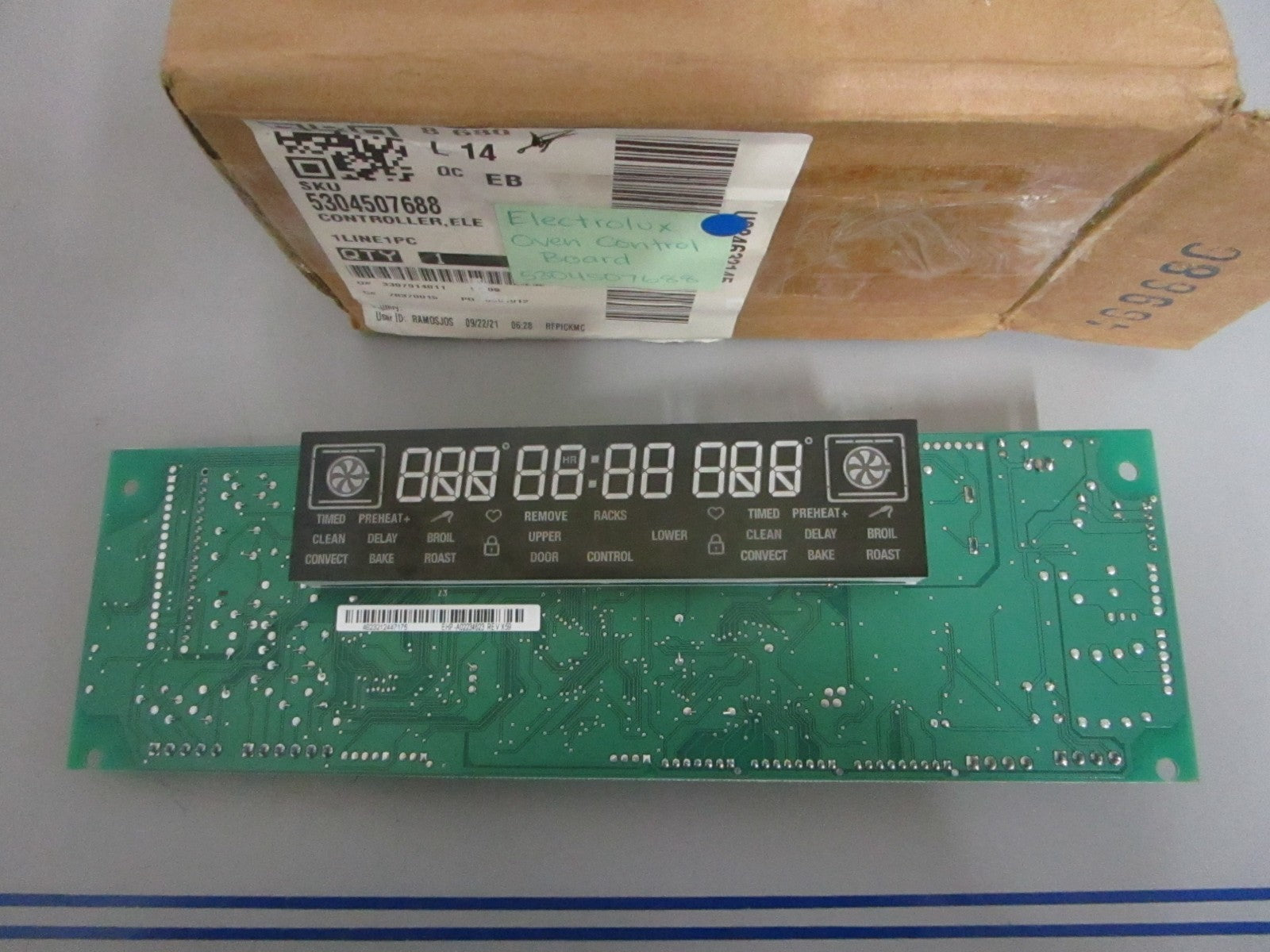 NEW OEM 5304507688 Electrolux Oven Control Board 0820