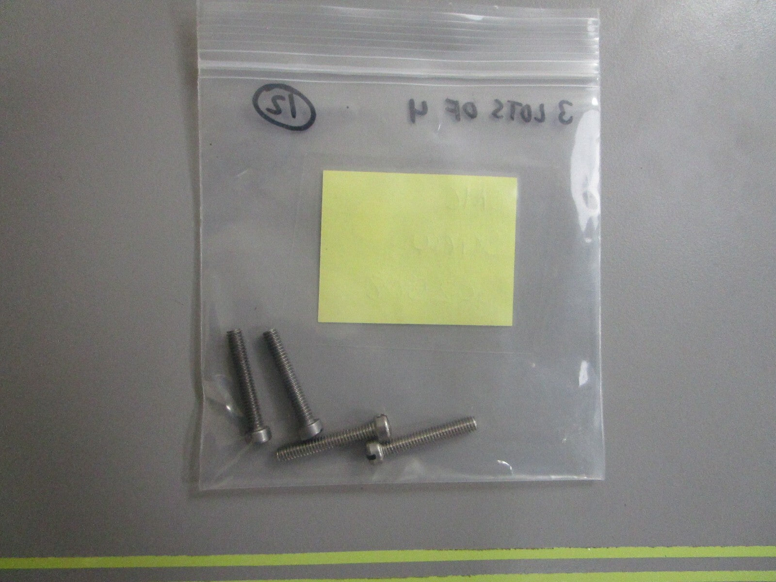 *NEW OEM* (LOT OF 4) 0810 OMC Johnson Evinrude Screw 302508 0302508