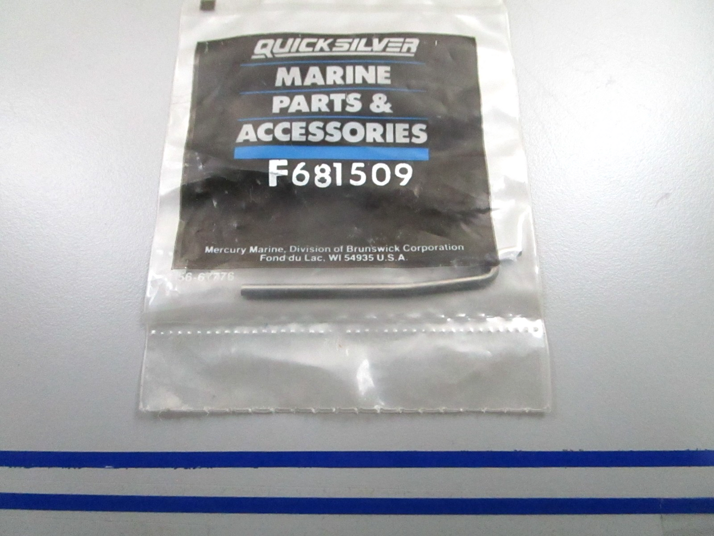 *NEW OEM* 0810 Mercury Quicksilver Link F681509