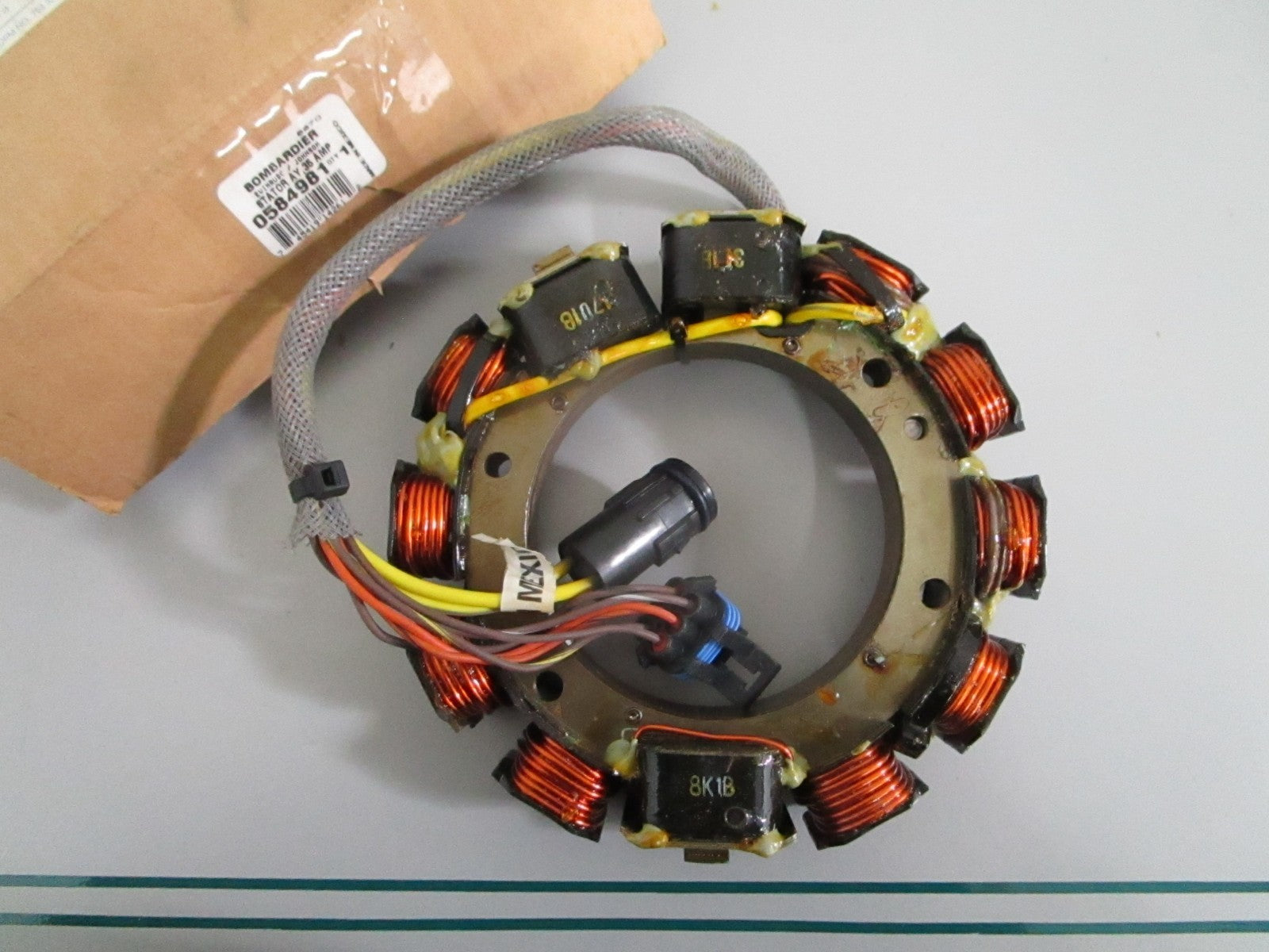 NEW OEM 581646 0581646 OMC Johnson Evinrude Stator 0820