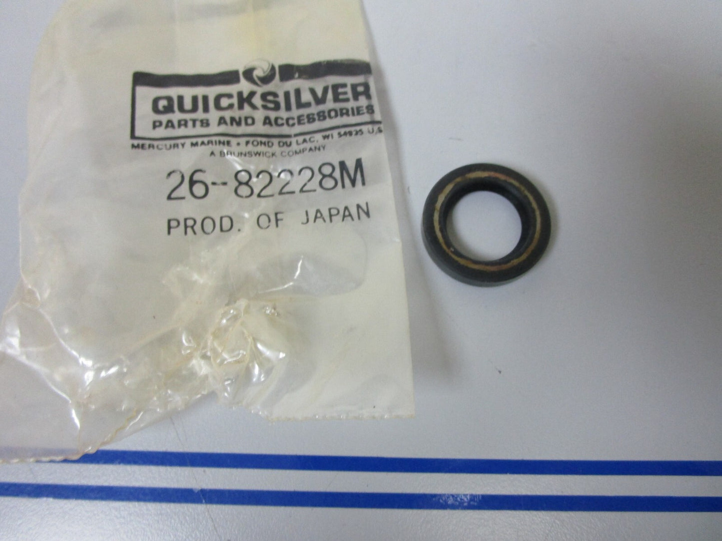 *NEW OEM* 0810 Mercury Quicksilver Seal 26-82228M
