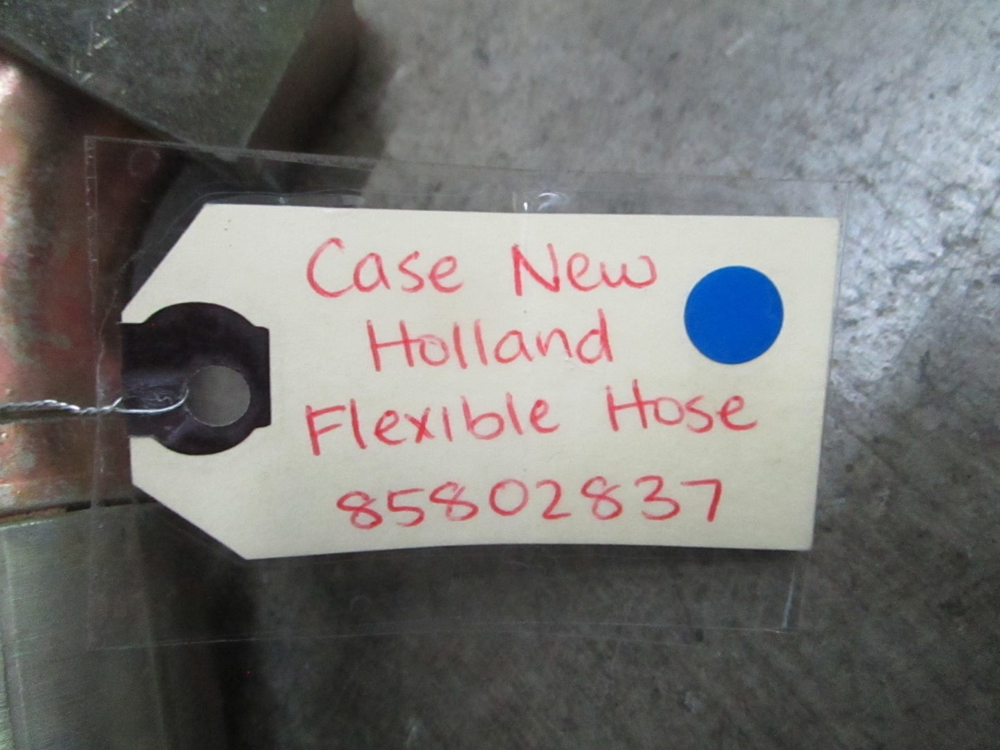 *NEW OEM* 0820 Case New Holland Flexible Hose 85802837