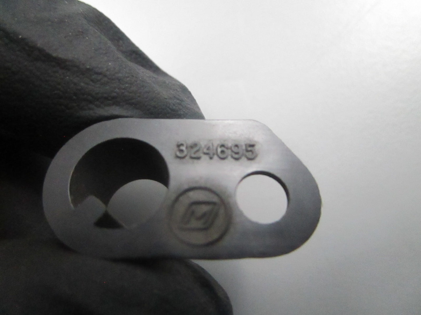 *NEW OEM* 0810 OMC Johnson Evinrude Lever 324695 0324695