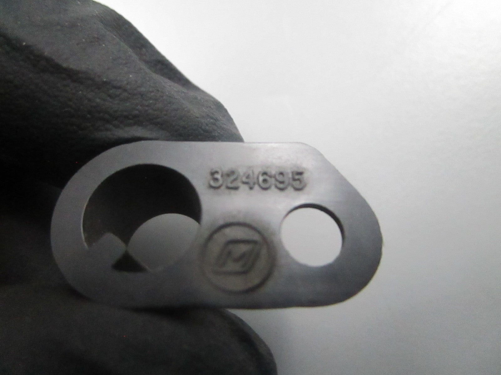 *NEW OEM* 0810 OMC Johnson Evinrude Lever 324695 0324695