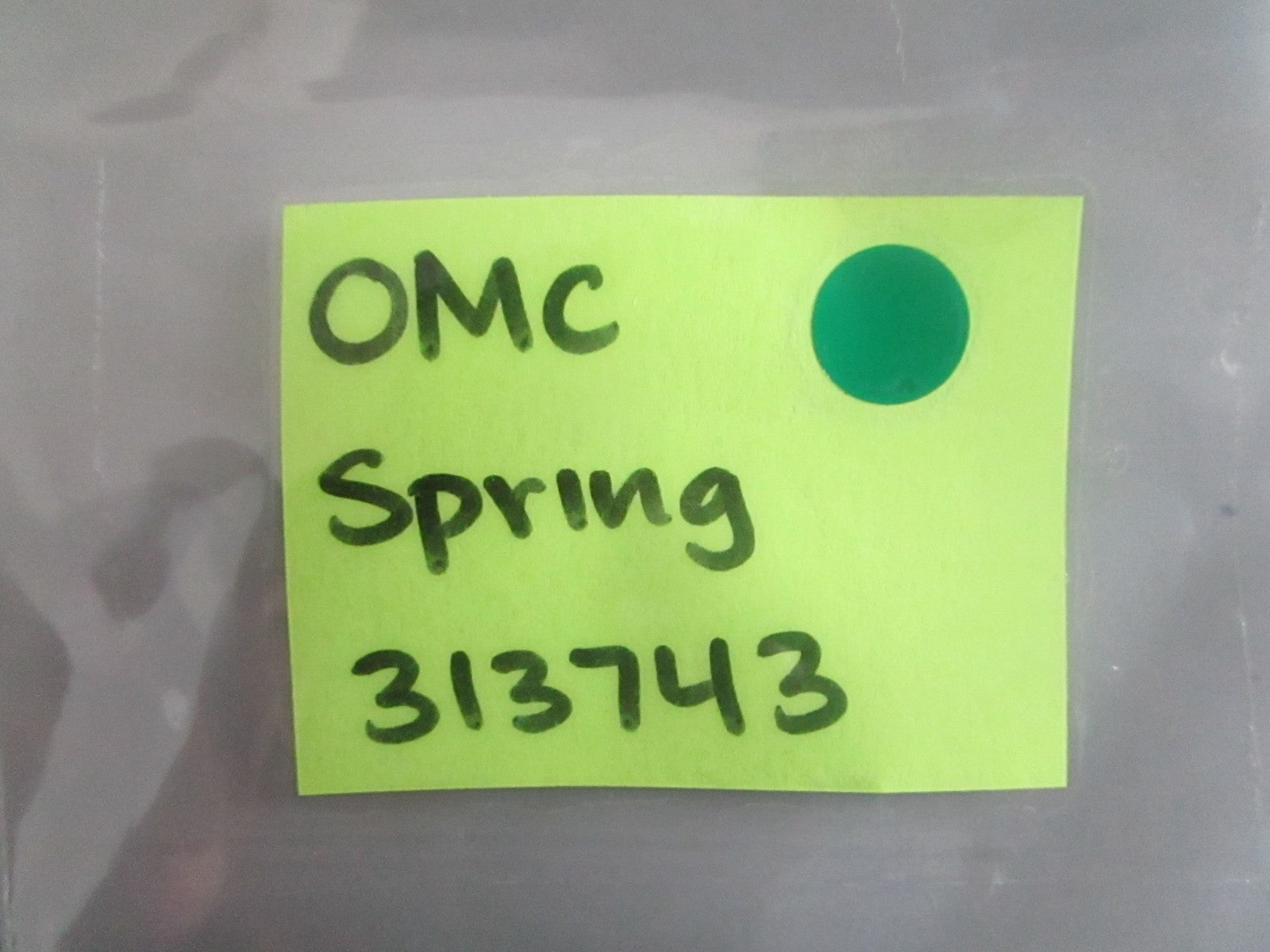 NEW OEM (LOT OF 3) 313743 0313743 OMC Johnson Evinrude Spring 0820