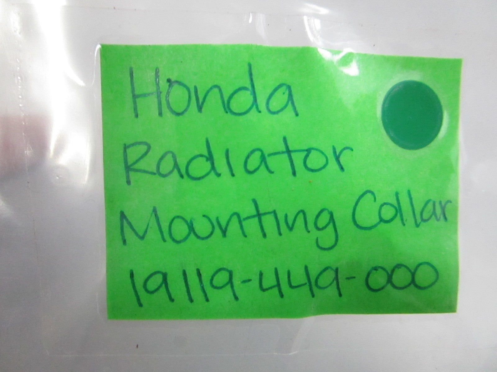 NEW OEM 19119-449-000 Honda Radiator Mounting Collar 0810