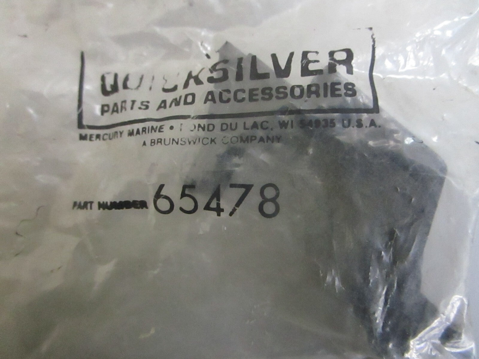 *NEW OEM* 0810 Mercury Quicksilver Cowl Latch Lever 65478