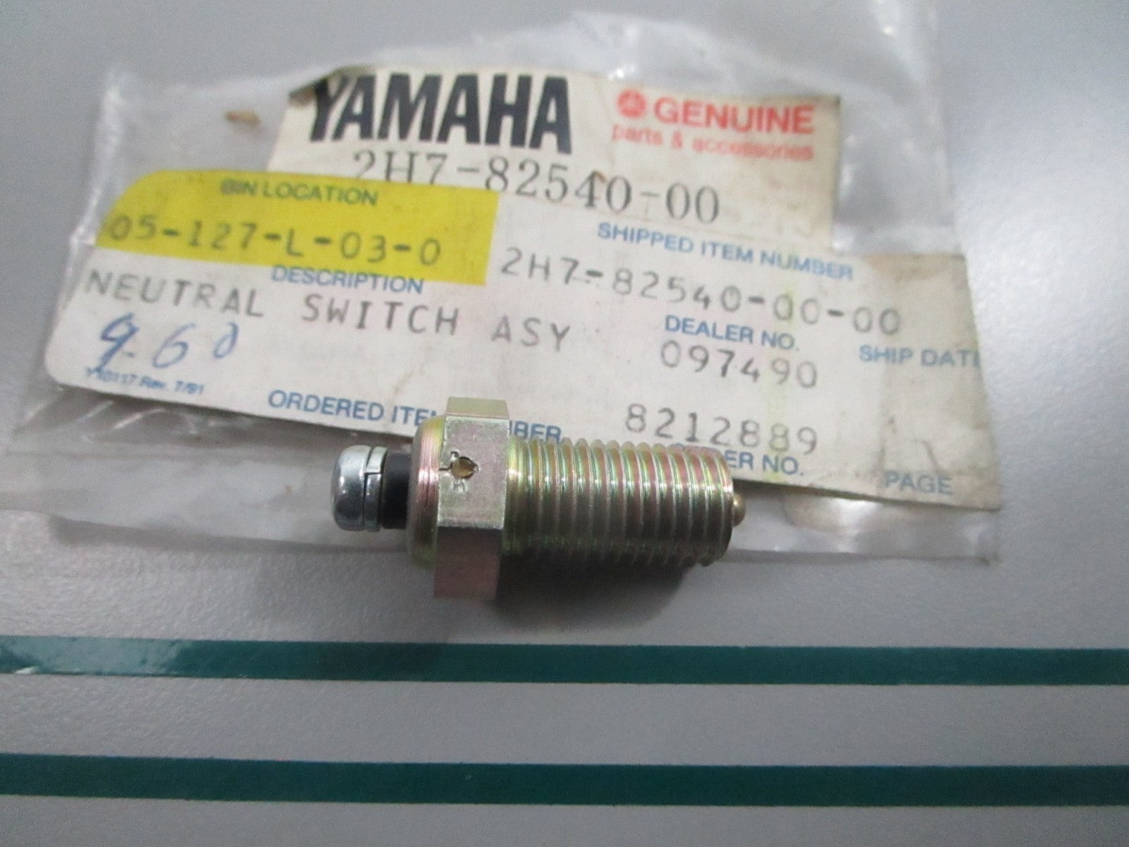 NEW OEM 2H7-82540-00-00 Yamaha Switch Assembly 0810