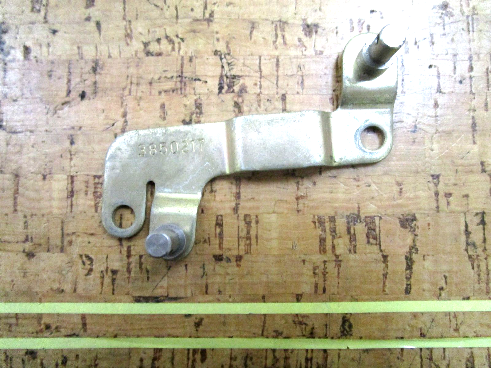 *NEW OEM* 0750 OMC Johnson Evinrude THROTTLE LEVER & PIN 3850217