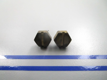 *NEW OEM* (LOT OF 2) 0810 OMC Johnson Evinrude Screw 344126 0344126