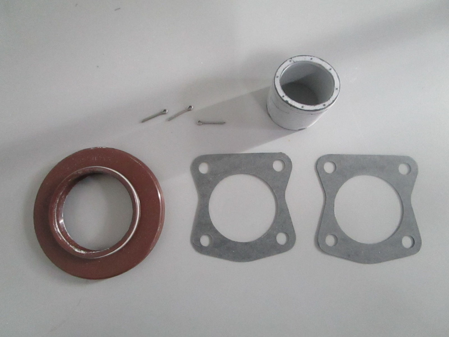 NEW OEM 3850594 OMC Johnson Evinrude Seal Kit Assy 0820