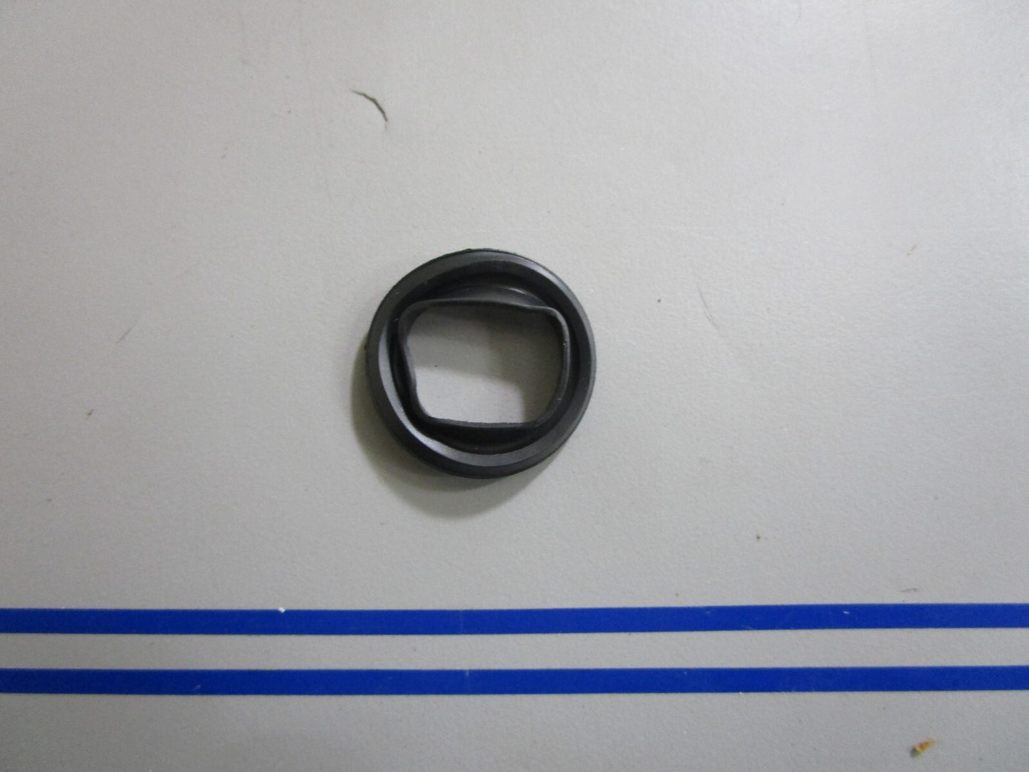 *NEW OEM* 0810 Mercury Quicksilver Thermostat Gasket 27-62386