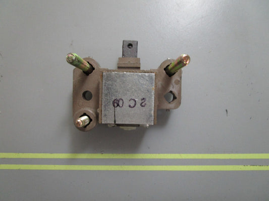 *NEW OEM* 0810 Mercury Quicksilver Regulator 811883