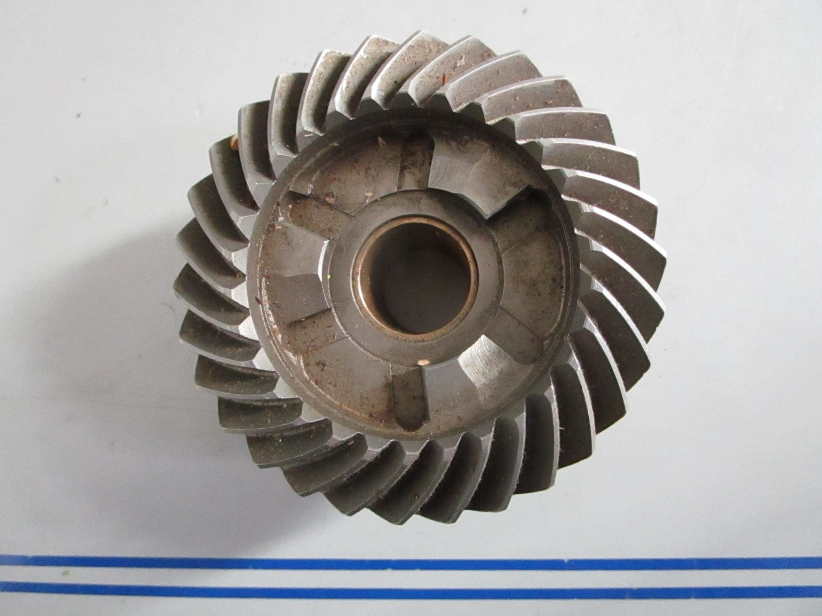 NEW OEM 43-F2A481023 Mercury Force 30T Gear 0820