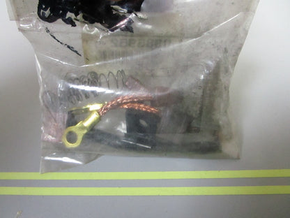 *NEW OEM* 0810 OMC Johnson Evinrude Brush & Spring Set 385952 0385952