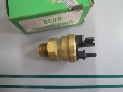 NEW OEM 0065459154 Mercedes-Benz Behr Temperature Sensor 0820