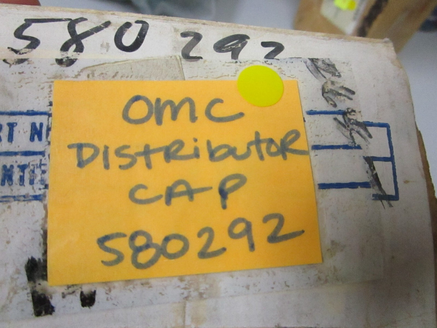 *NEW OEM* 0720 OMC Johnson Evinrude Distributor Cap 580292 0580292