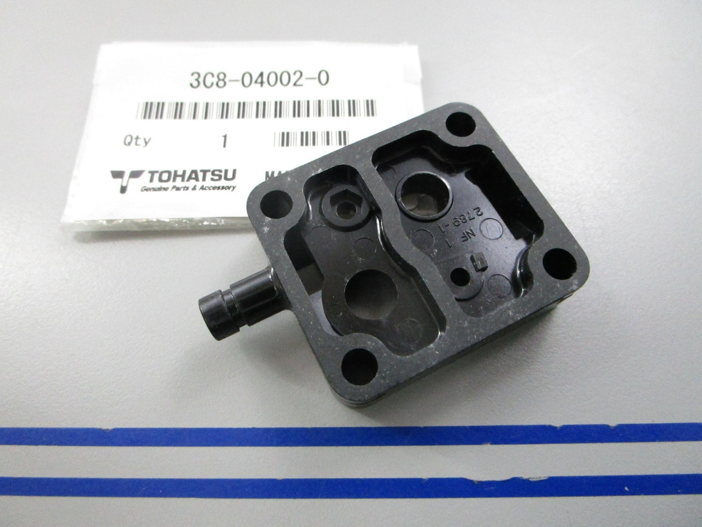 NEW OEM 3C8-04002-0 3C8040020 Tohatsu Fuel Pump Body 0810