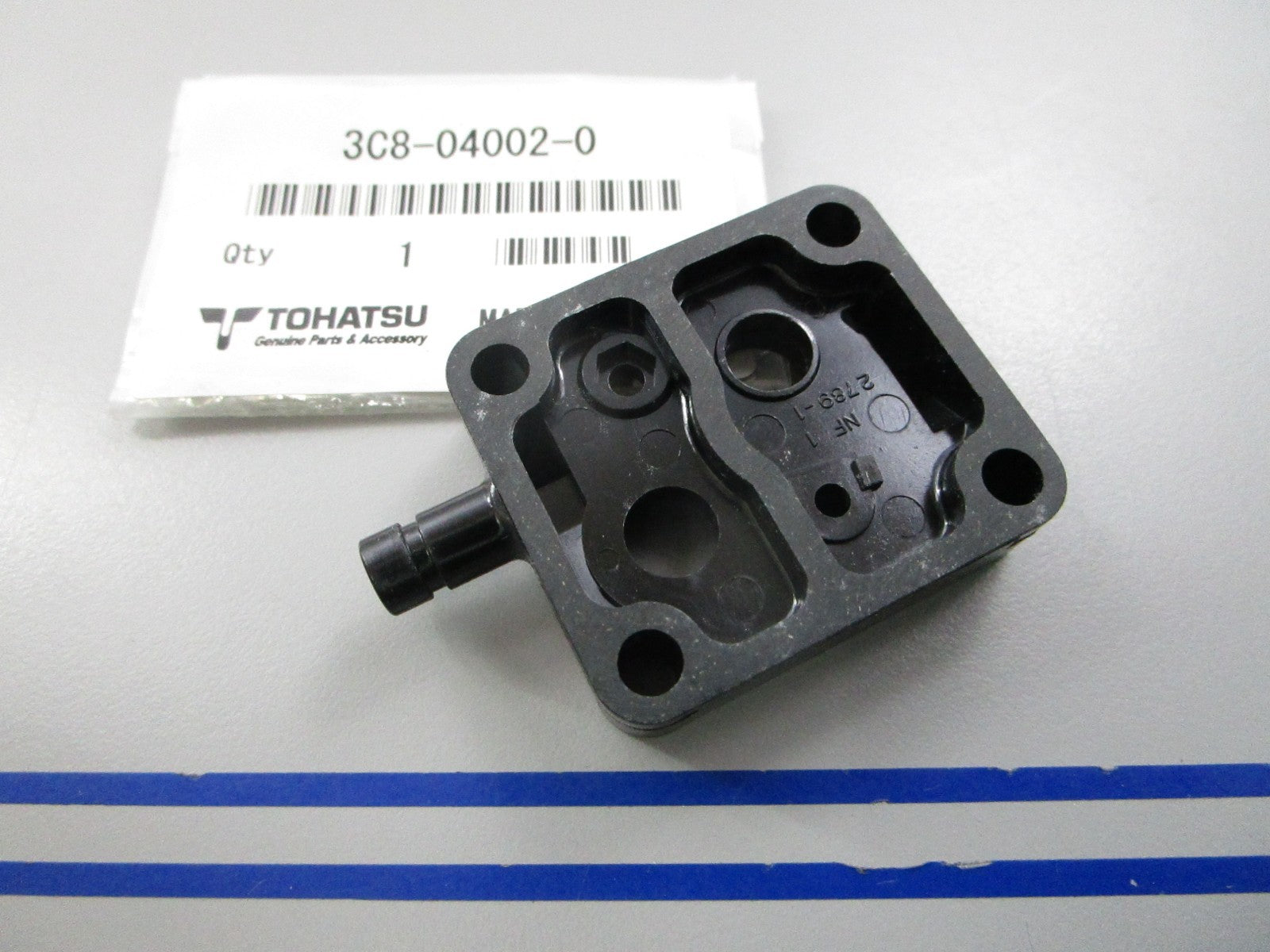 NEW OEM 3C8-04002-0 3C8040020 Tohatsu Fuel Pump Body 0810