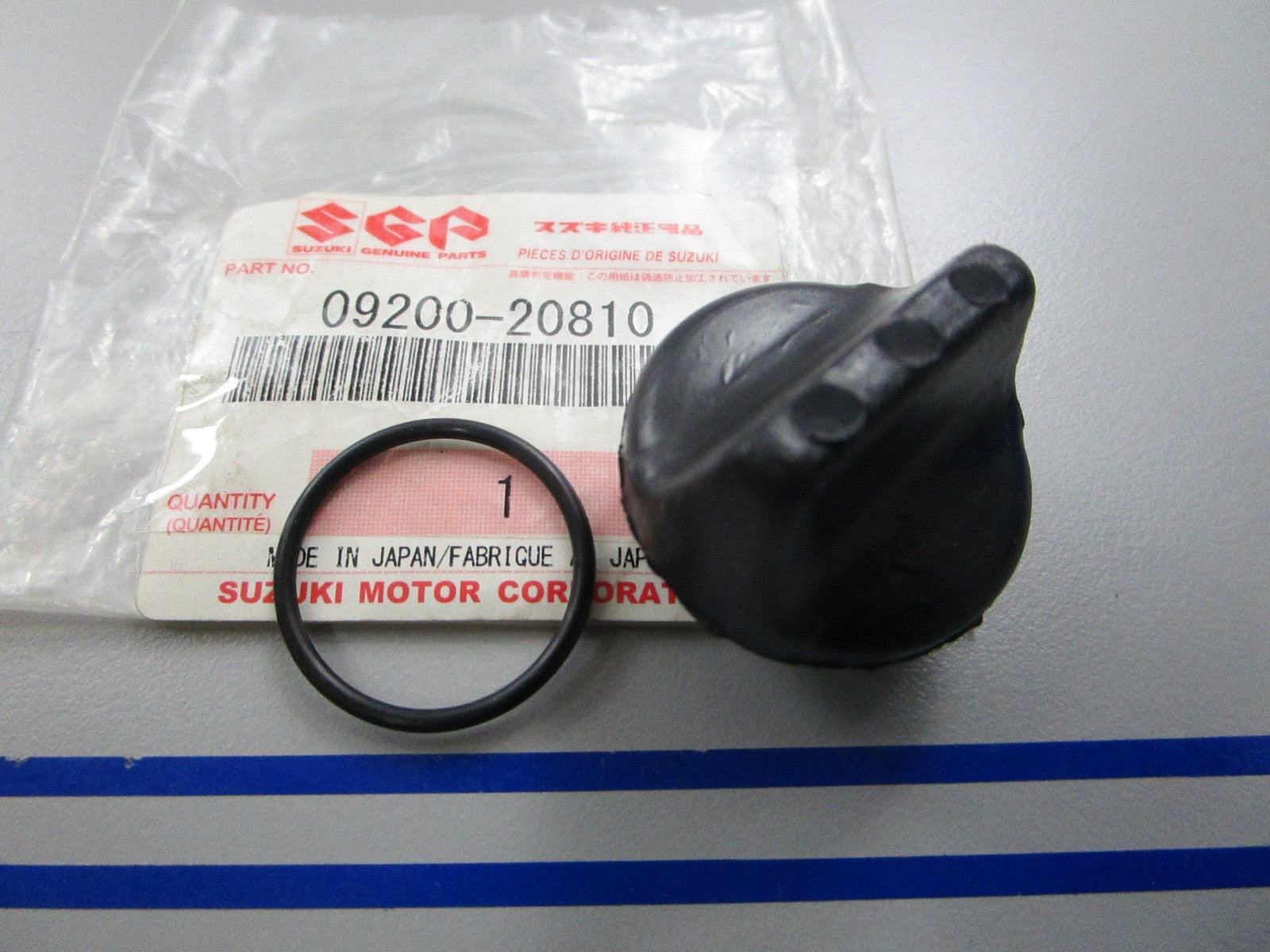 *NEW OEM* 0810 Suzuki Oil Plug Cap & Ring 09200-20810