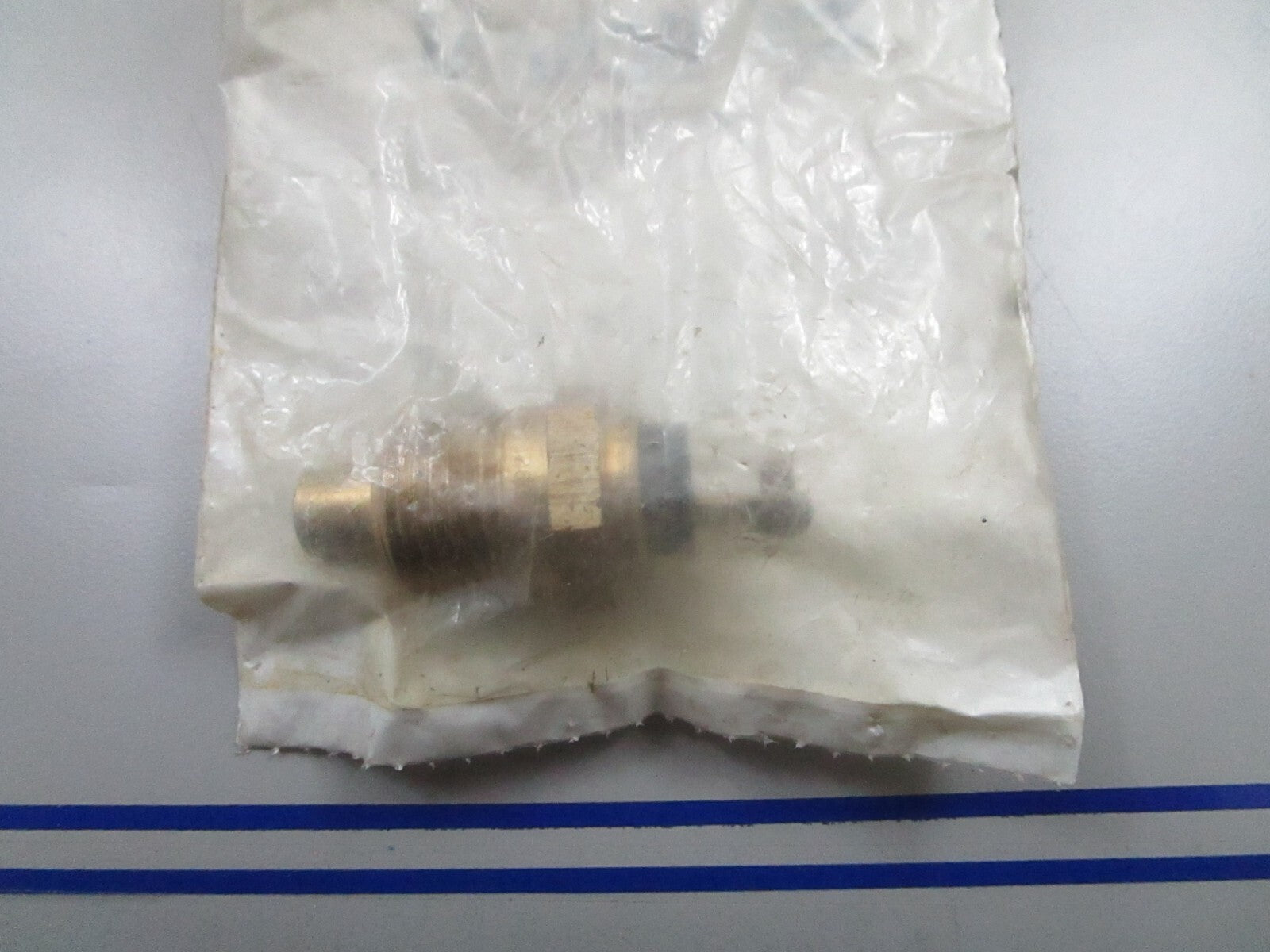 *NEW OEM* 0810 Bobcat Temperature Switch 6632633