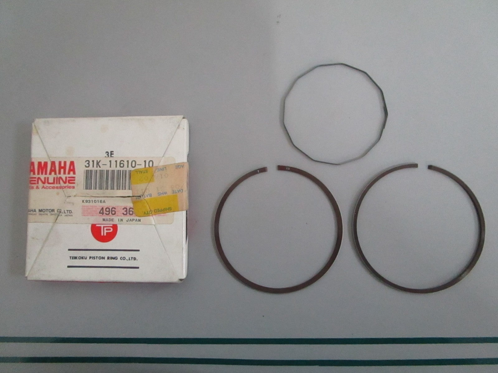 NEW OEM 31K-11610-10-00 Yamaha Piston Ring kit 0820