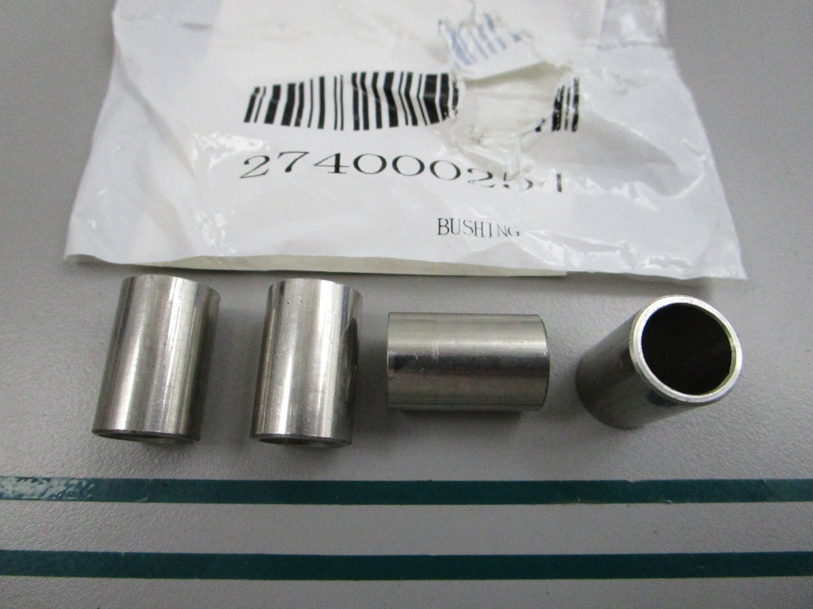 NEW (LOT OF 4) 274000254 Sea-Doo Bushing 0810