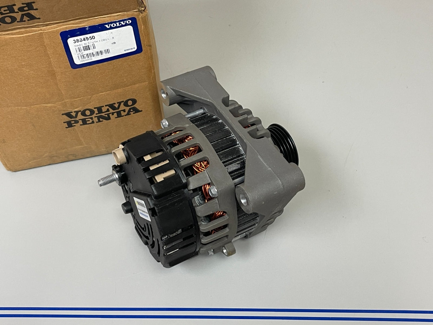 NEW OEM 3884950 Volvo Penta 12V 75A Alternator 0720