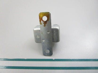 NEW OEM 975098 0975098 OMC Johnson Evinrude Fuse 0810