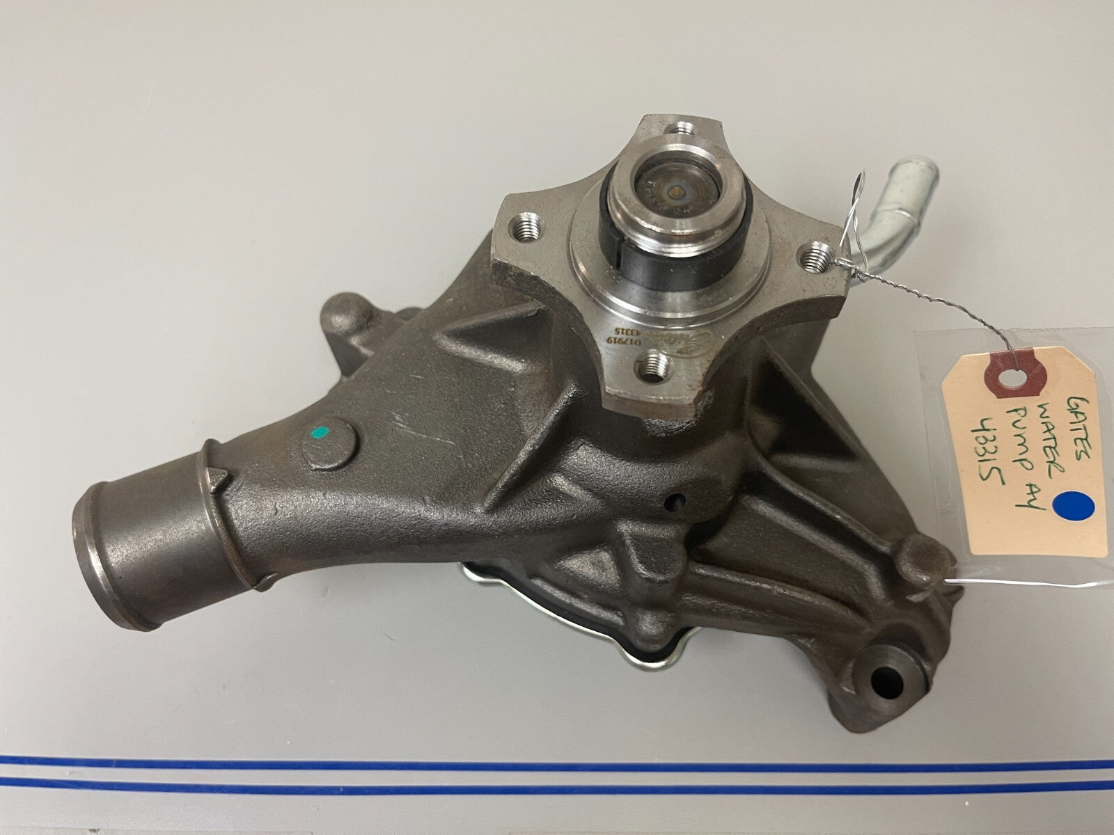 *NEW OEM* 0720 Gates Water Pump Assembly 43315