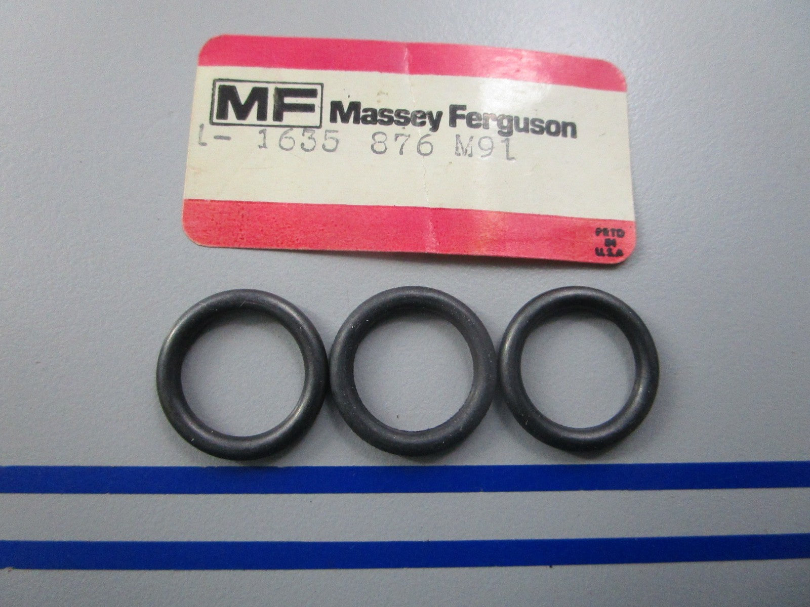 NEW OEM (LOT OF 3) 1635876M91 Massey Ferguson Oil Seal 0810