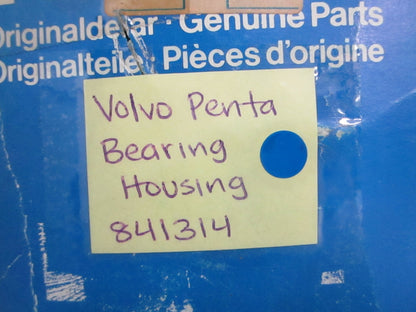 *NEW OEM* 0820 Volvo Penta Bearing Housing 841314