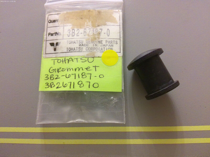 *NEW OEM* 0810 Tohatsu Grommet 3B2-67187-0 3B2671870