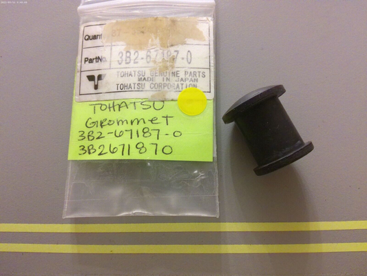 *NEW OEM* 0810 Tohatsu Grommet 3B2-67187-0 3B2671870