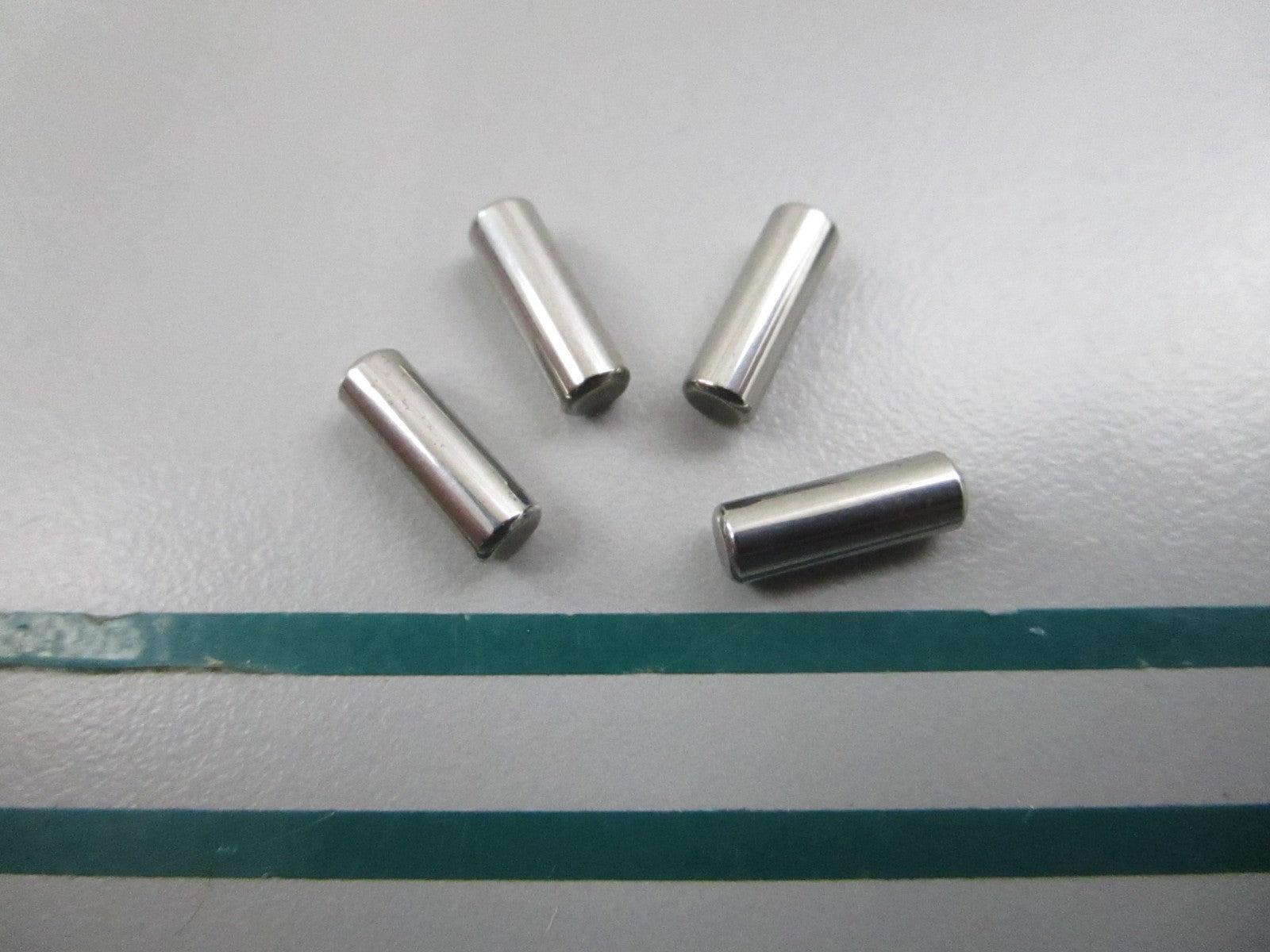 NEW OEM (LOT OF 4) 93604-12037-00 Yamaha Dowel 0810