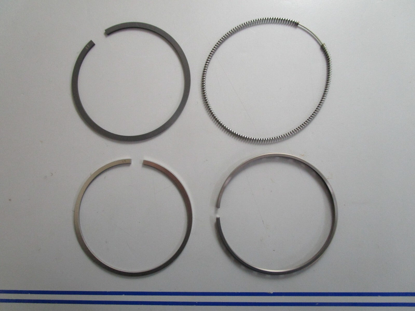 *NEW* 0820 Yanmar Piston Ring Set 129005-22500