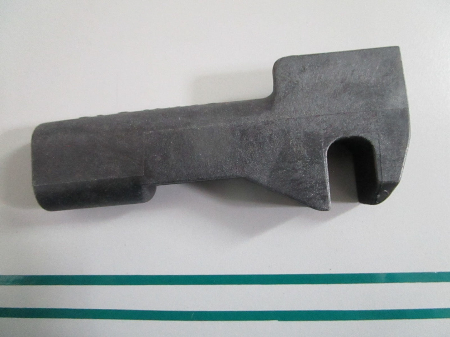 NEW OEM 984016 0984016 OMC Johnson Evinrude Shift Cable Guide 0820