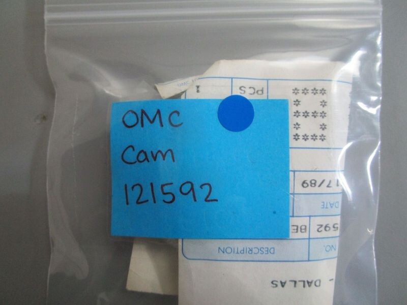 *NEW OEM* 0770 OMC Johnson Evinrude Cam 121592 0121592