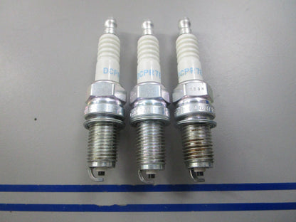 NEW (LOT OF 3) DCPR7E NGK Spark Plug 0810