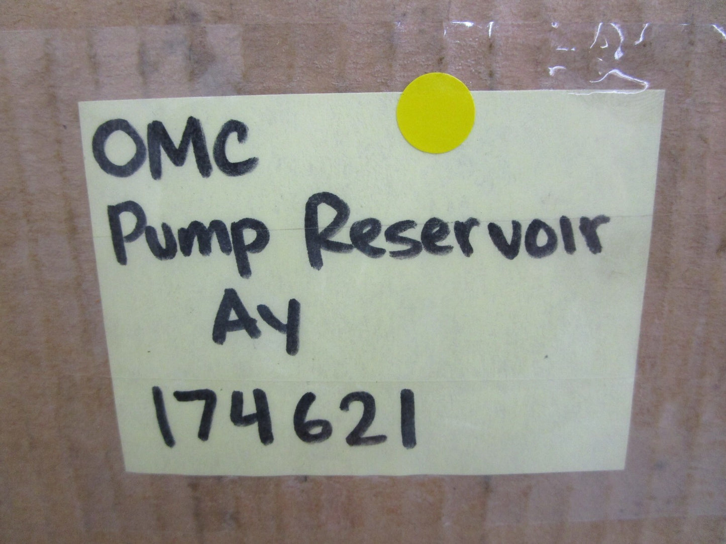 *NEW OEM* 0820 OMC Johnson Evinrude Pump Reservoir Ay 174621 0174621
